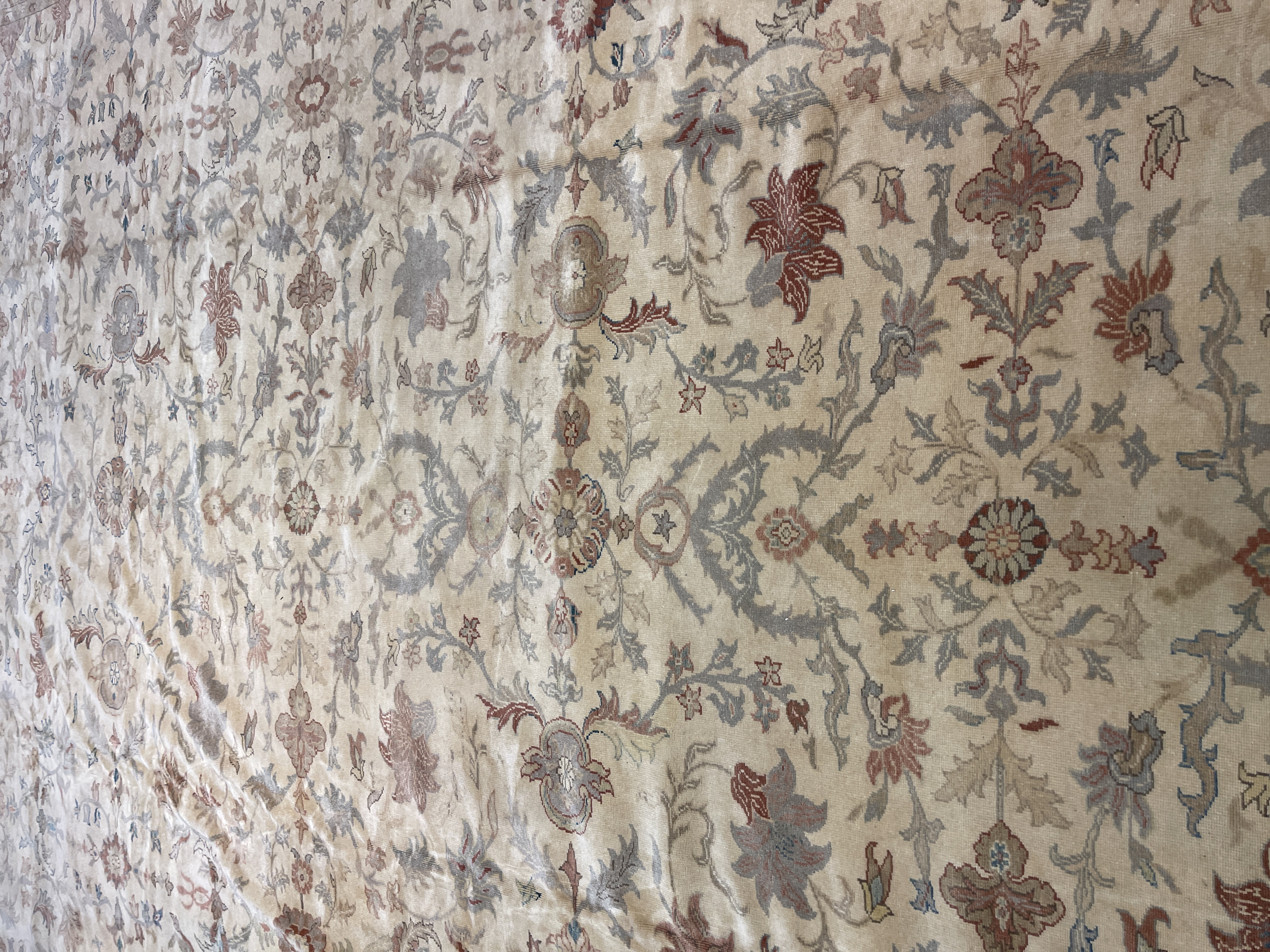 Turkish Sevas F-864, Turkish rug, 12'x15'6", in light color, ivory, light brown, gold, light green, light green - photo 4