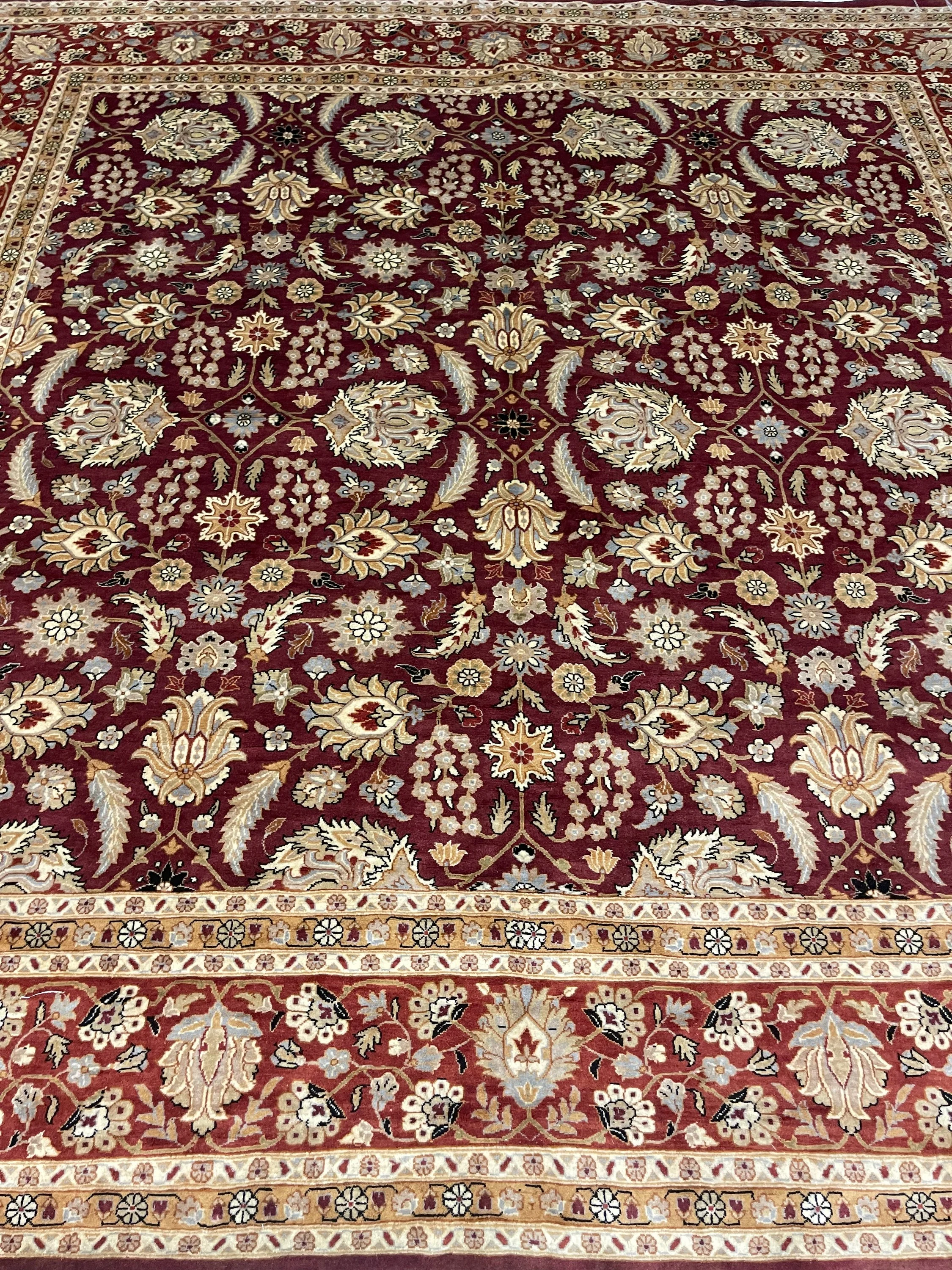 Pak Tabriz F-1211, Pakistan rug, 8'2"x8'7", in deep red, navy, ivory, gold, light blue, gray - photo 2