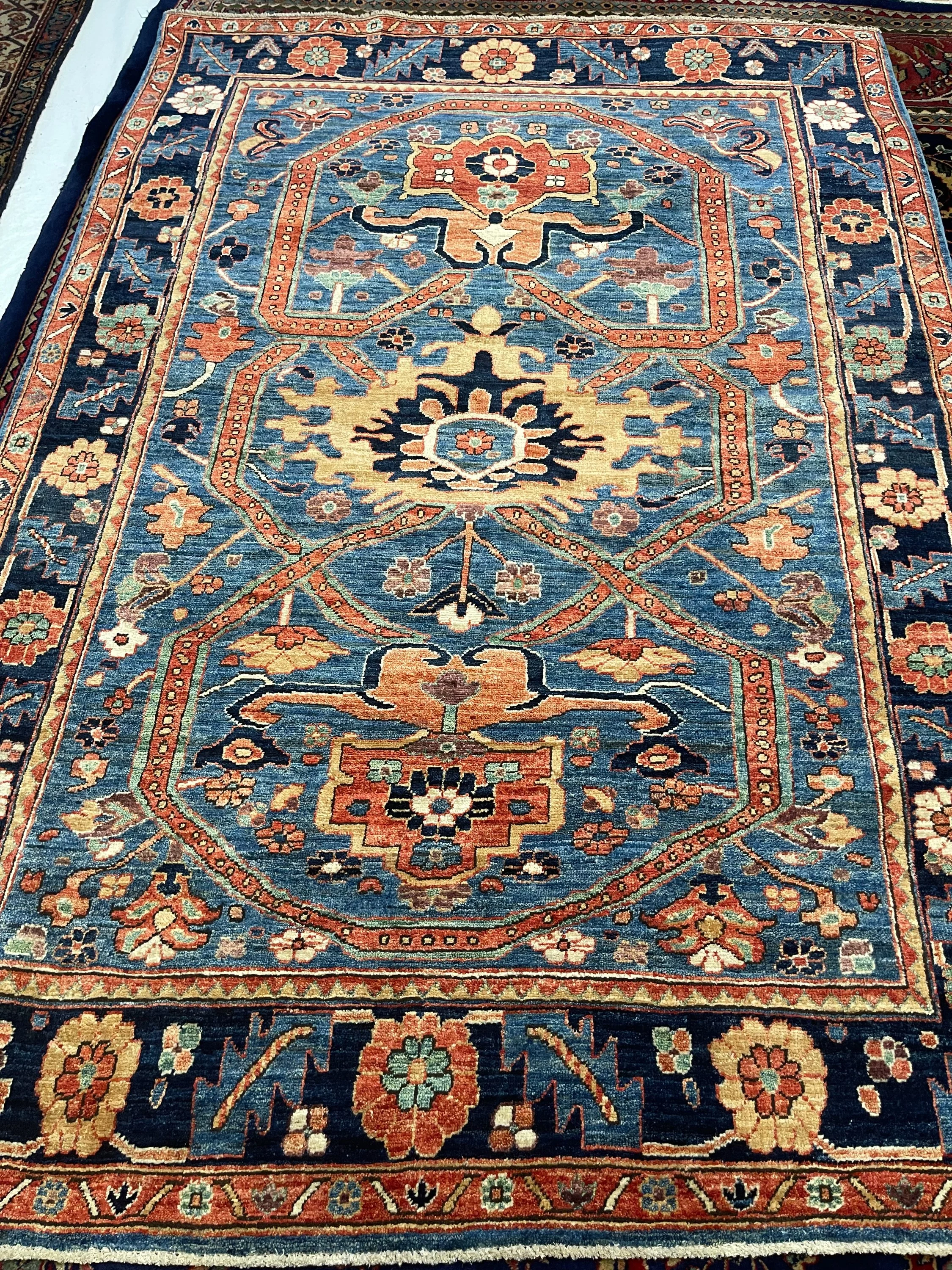 Aryana Afghan rug F-2046, Afghanistan rug, 4'11"x7'1", in light blue, ivory, navy, ivory, gold.. - photo 2