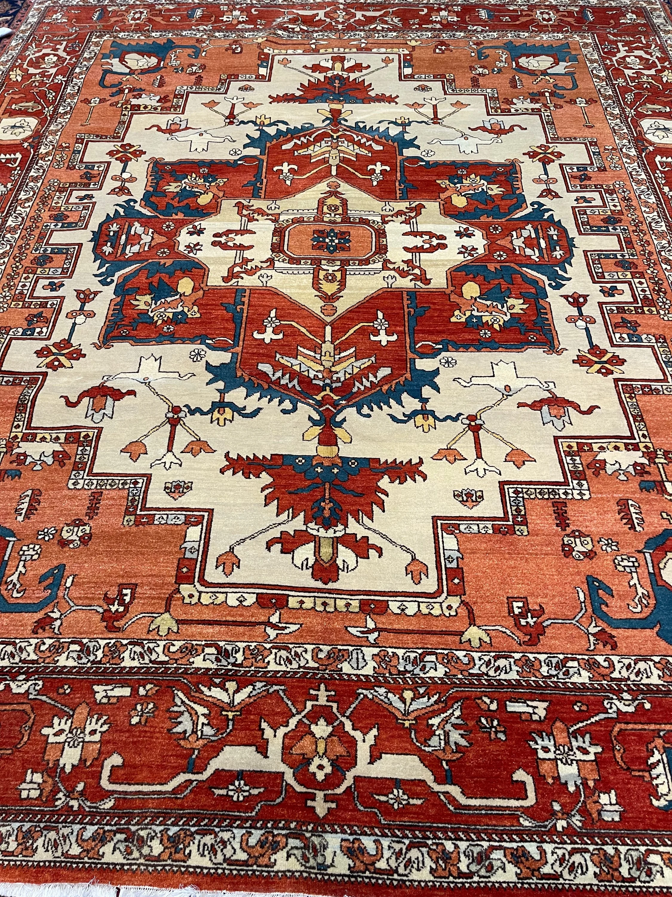 Serapi F-2032, Iran rug, 8'x9'8", in ivory, deep red, salmon, green, gold, white.. - photo 3