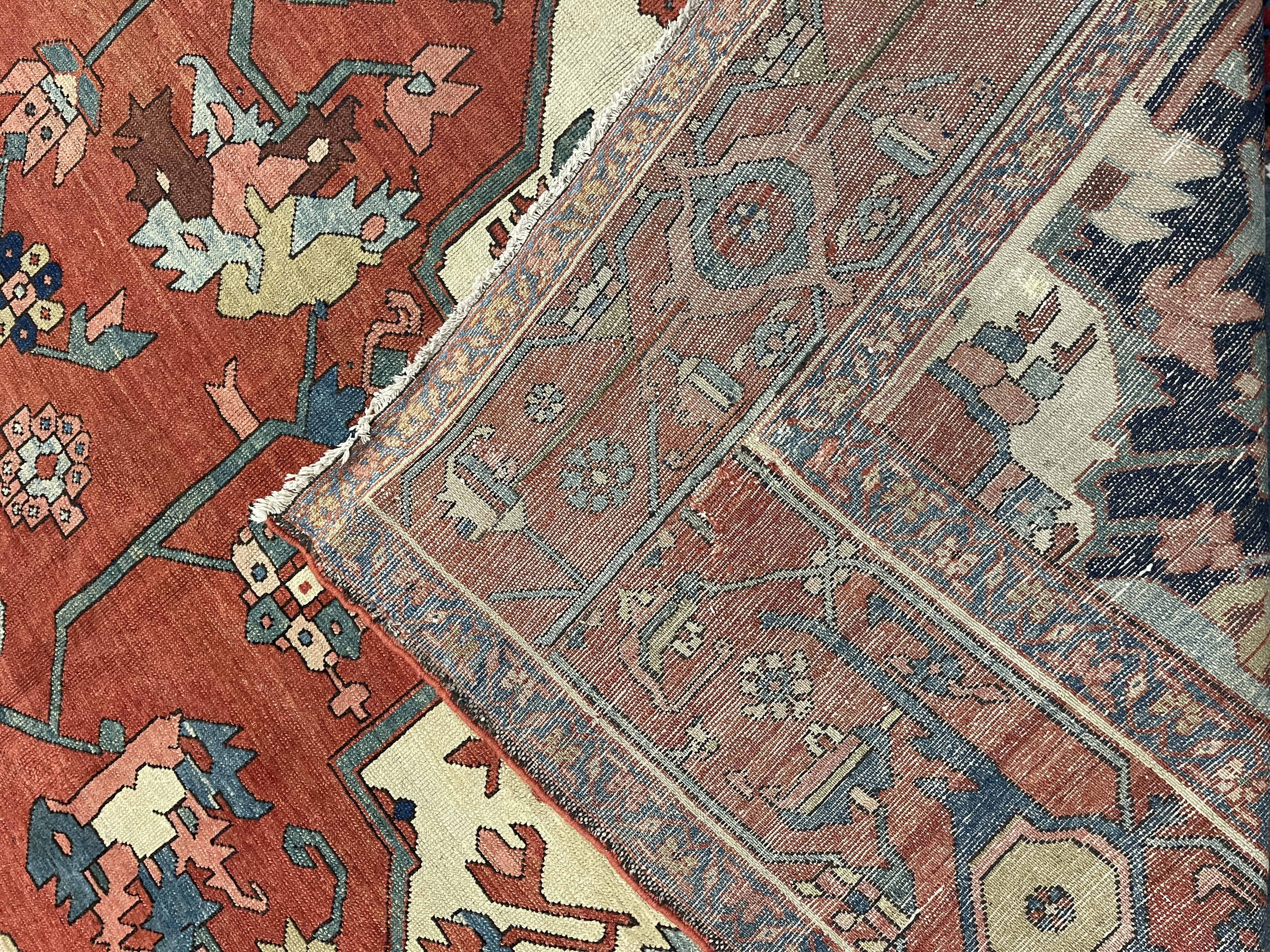 Antique Persian Serapi F-2056, Persian rug, 11'4"x15'7", in rust, navy brown, light blue, light green, rose, salmon.. - photo 5